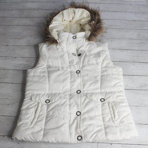 Vanity Women's Sleeveless Puffer Jacket Vest Size L Winter White Faux Fur